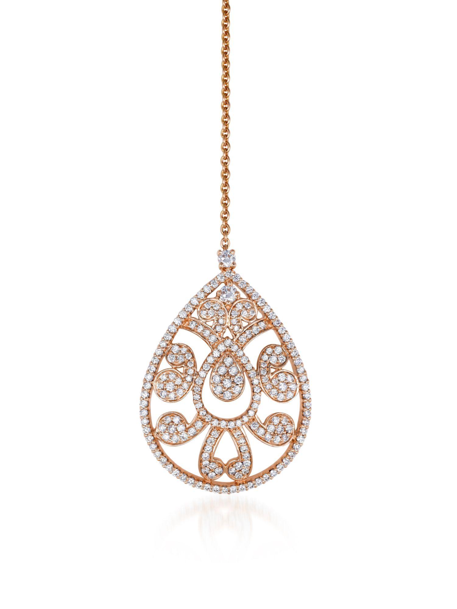 yellow filigree diamond maangtikka in 18kt yellow gold