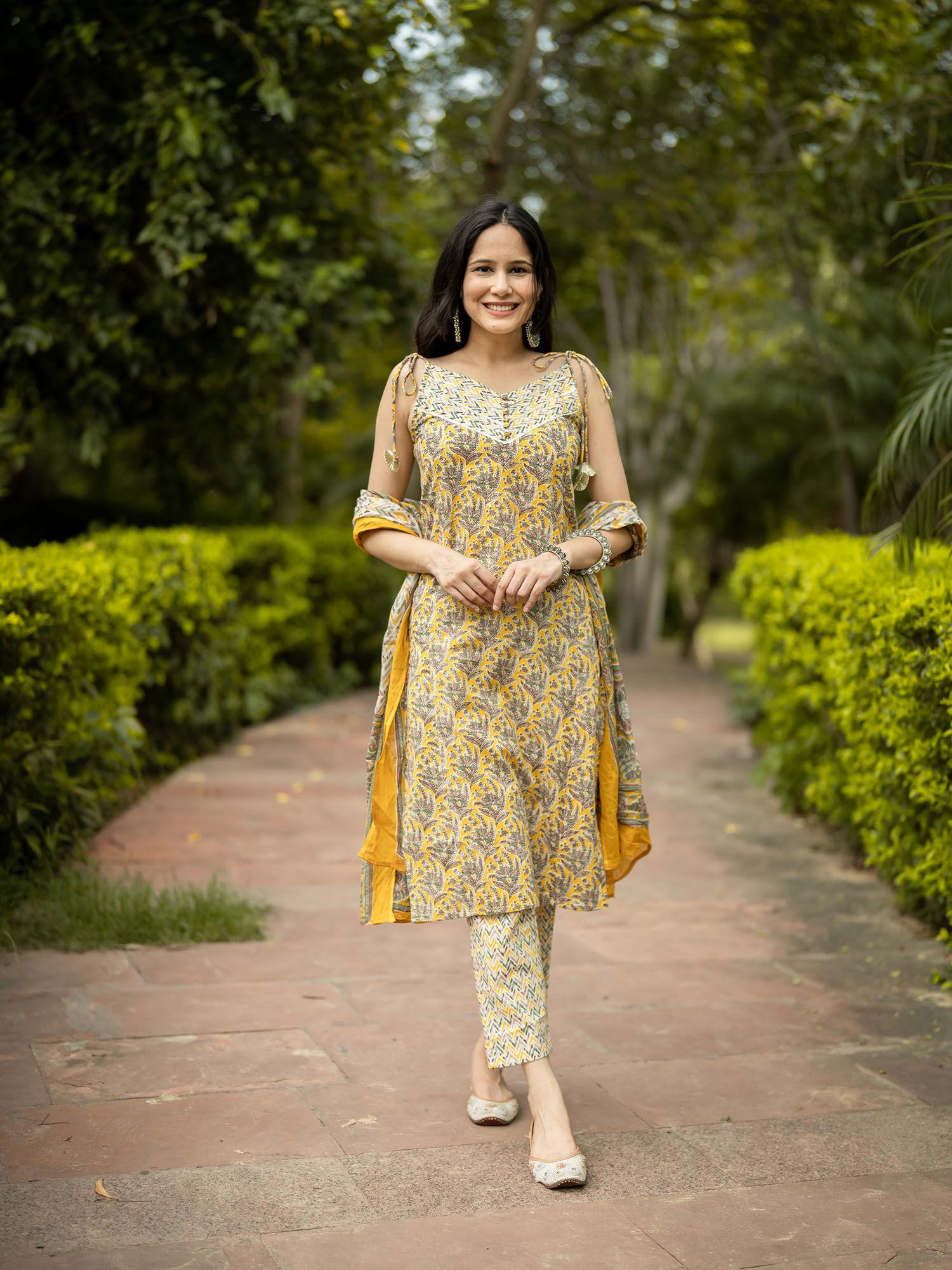 yellow floral printed tie-up kurta with pant and dupatta (set of 3)