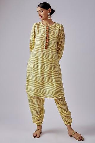 yellow muslin printed & embroidered kurta set