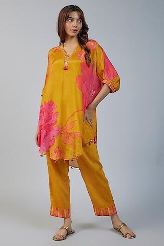 yellow natural crepe embellished kurta set