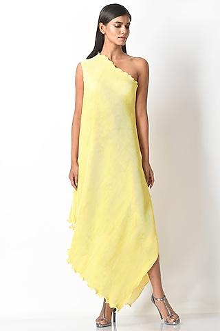 yellow pleated one shoulder dress