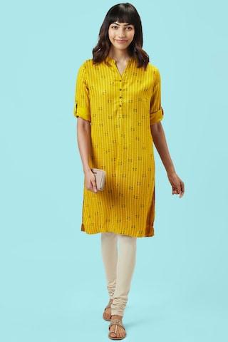 yellow print casual mandarin 3/4th sleeves calf-length women regular fit kurta