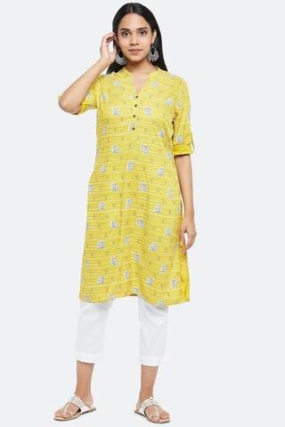 yellow print casual mandarin 3/4th sleeves knee length women regular fit kurta