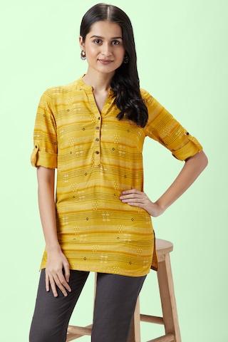 yellow printed casual 3/4th sleeves mandarin women regular fit tunic