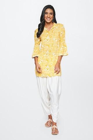 yellow printed formal 3/4th sleeves regular collar women straight fit tunic