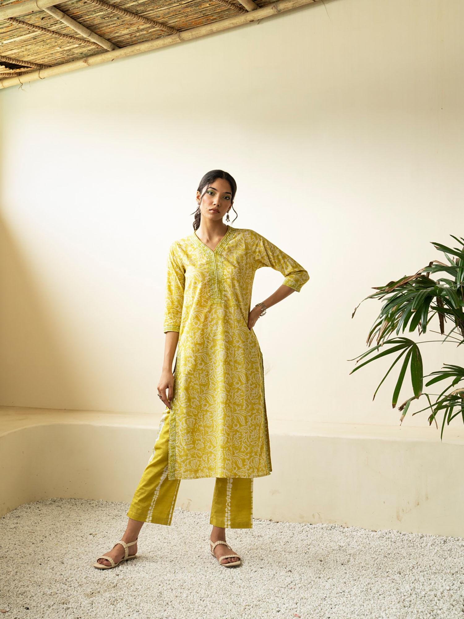 yellow printed straight kurta with tie dye pant (set of 2)