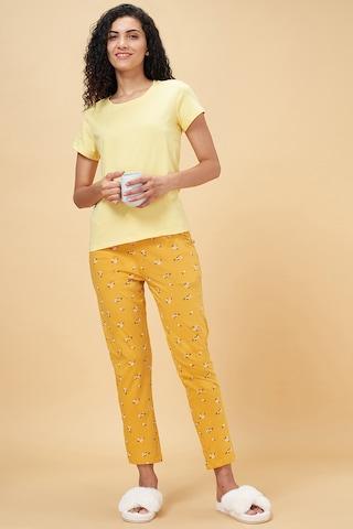 yellow printeded round neck half sleeves women comfort fit t-shirt & pyjama set