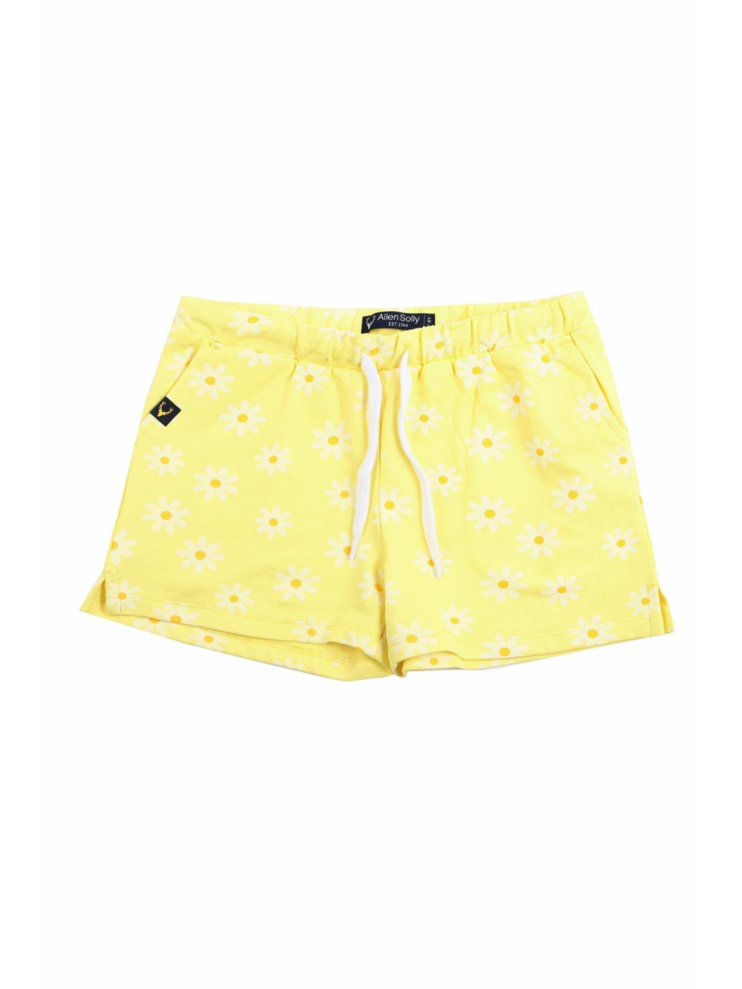 yellow shorts