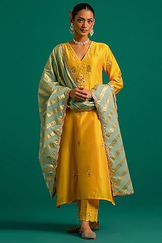 yellow silk chanderi hand embroidered kurta set