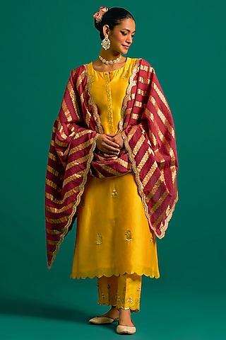 yellow silk chanderi hand embroidered kurta set