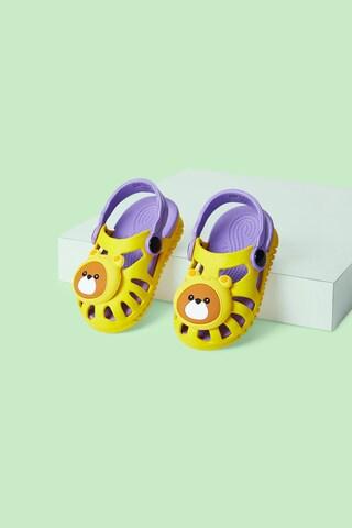 yellow solid casual boys clog shoes