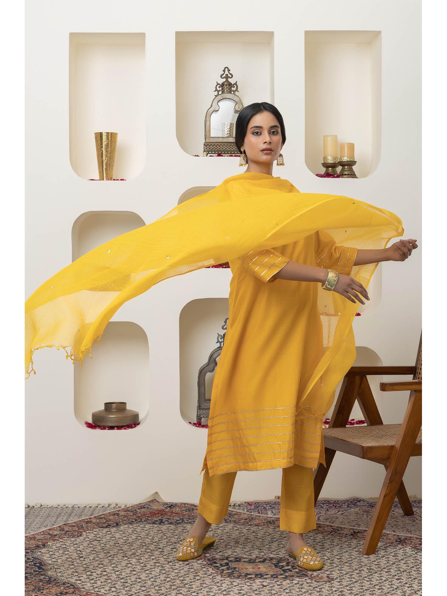 yellow solid chanderi kota kurta with pant and dupatta (set of 3)