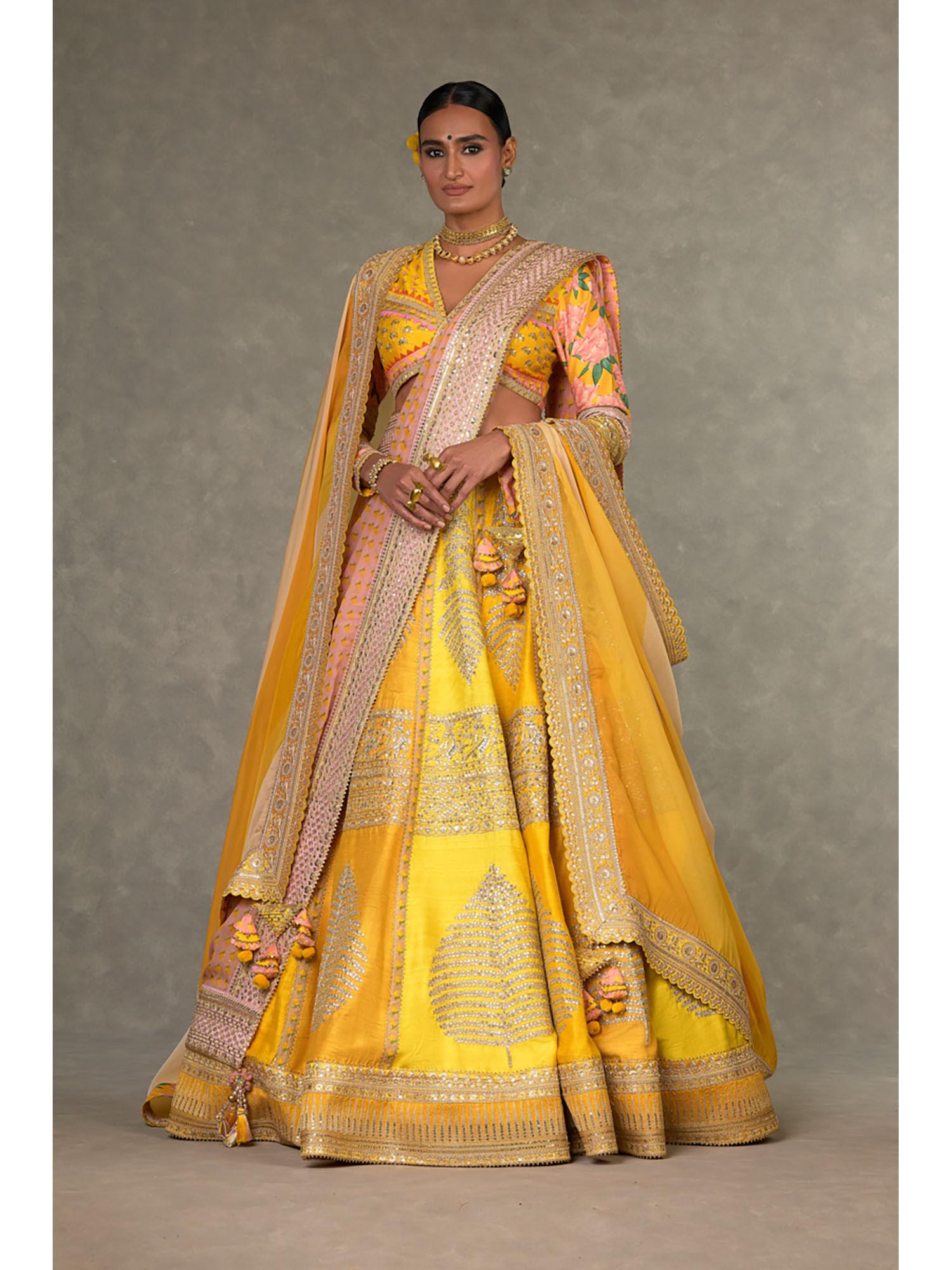 yellow sorbet paan-patti lehenga choli with 2 dupatta & can can skirt (set of 5)