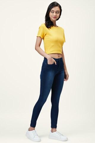 yellow textured casual half sleeves round neck women slim fit t-shirt