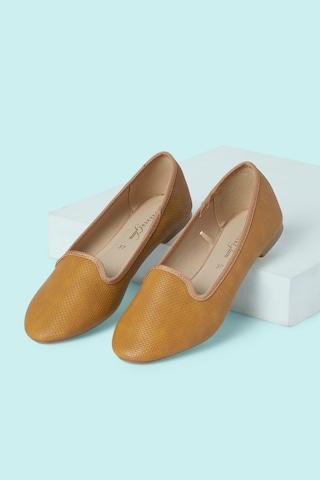 yellow textured casual women loafers