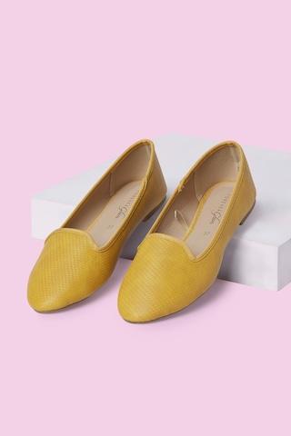 yellow textured casual women loafers