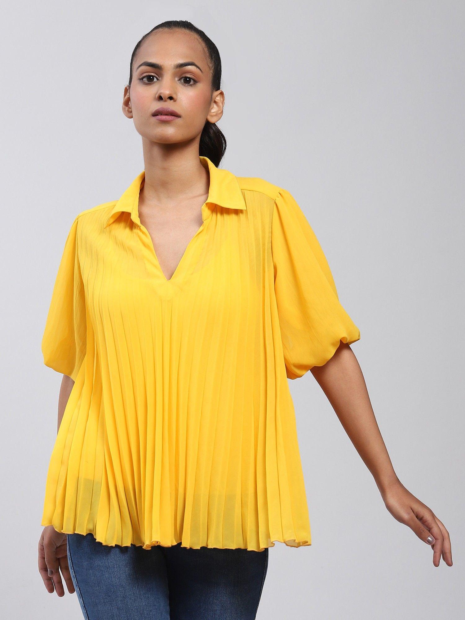 yellow top with pleats with inner (set of 2)