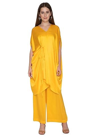 yellow tunic with attached belt & trousers