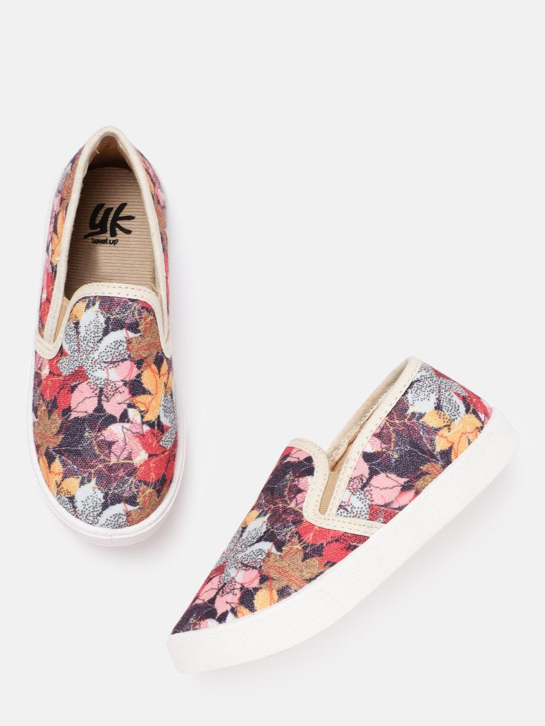 yk girls multicoloured leaves print slip-on sneakers