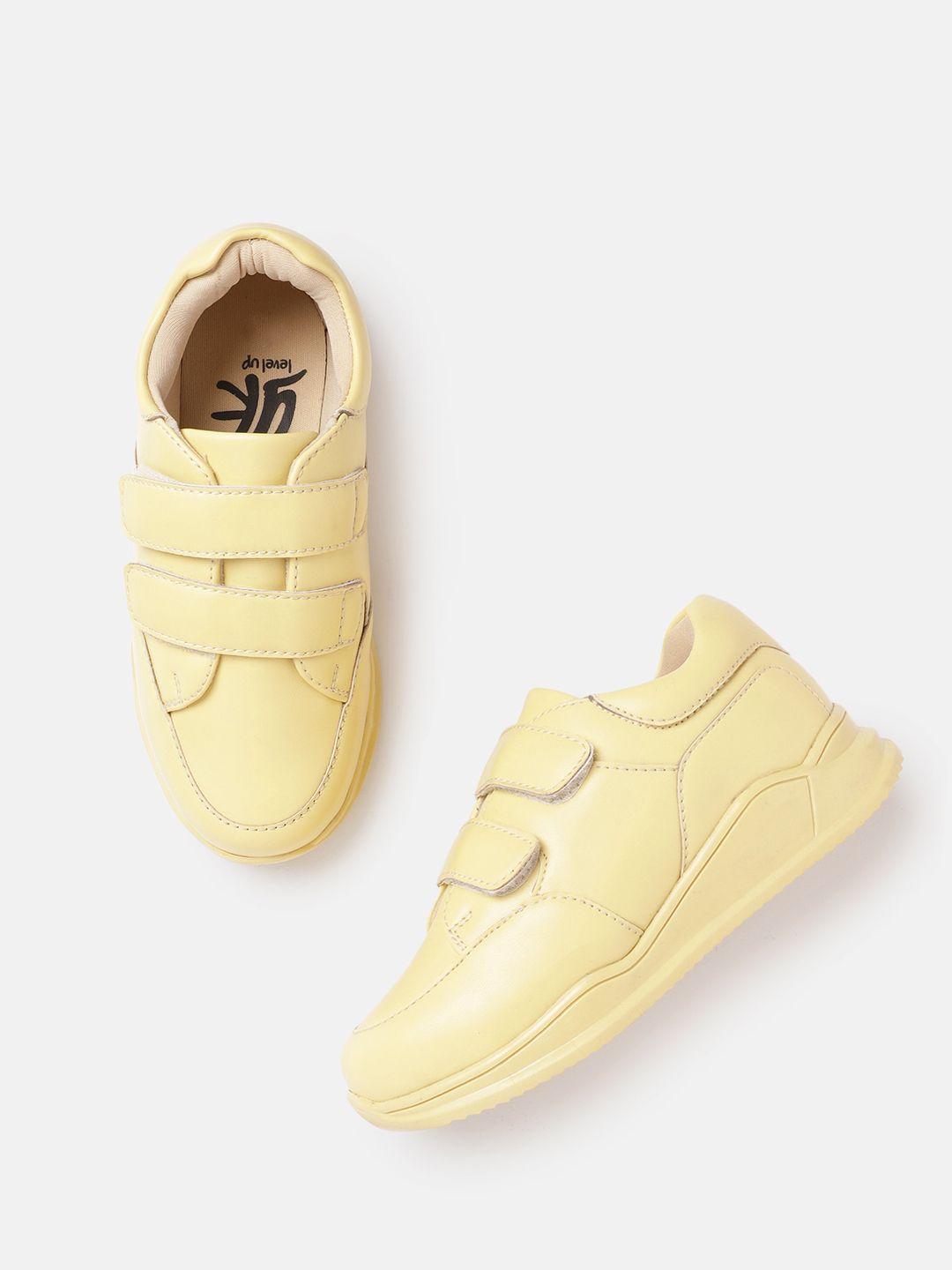 yk girls yellow solid sneakers