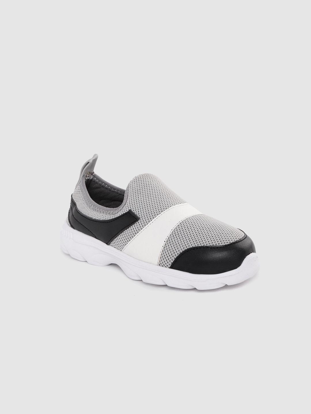 yk boys grey & black colourblocked slip-on sneakers