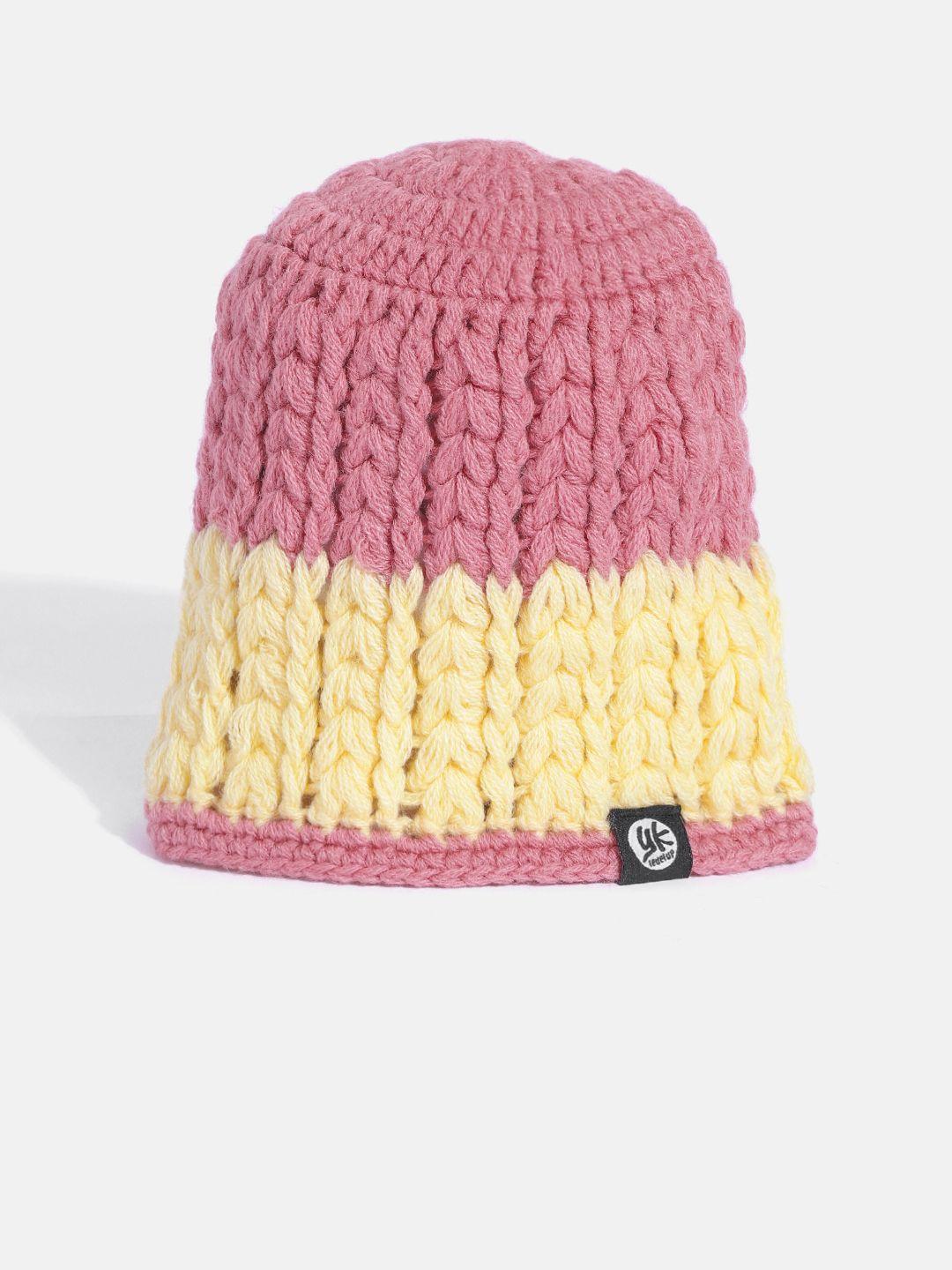 yk girls peach-coloured & yellow colourblocked beanie