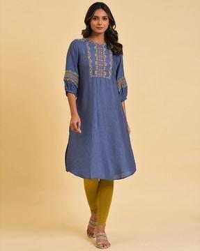 yoke embroidered straight kurta