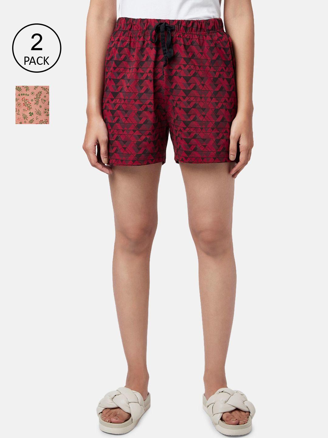 yu by pantaloons women maroon & peach pack of 2 geometric print regular shorts