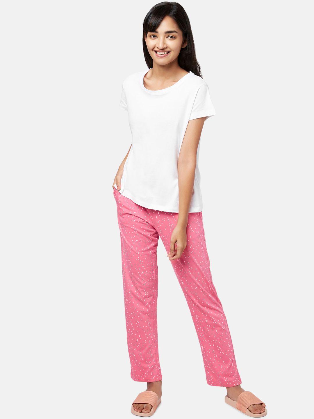 yu by pantaloons women white & pink printed night suit