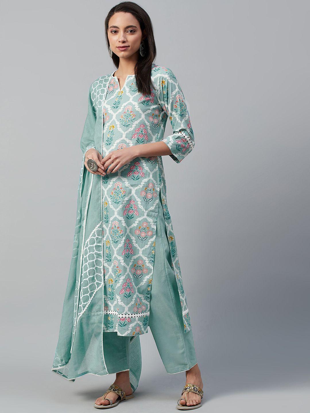 yuris women blue & white printed kurta with trousers & dupatta