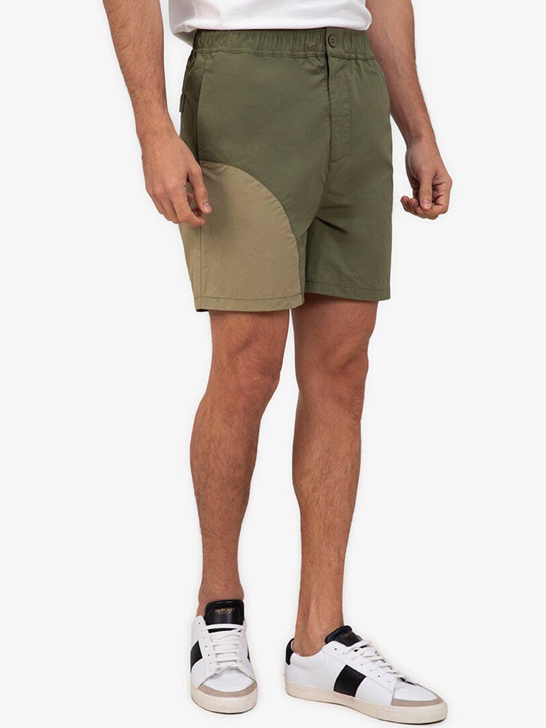 zalora basics men olive green colourblocked shorts