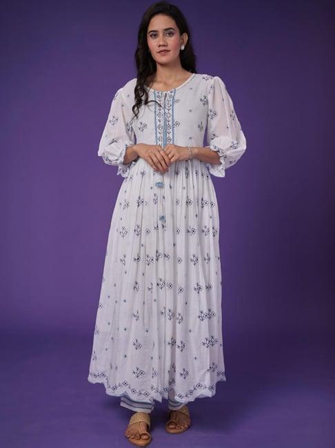 zari jaipur white & blue cotton embroidered kurta pant set
