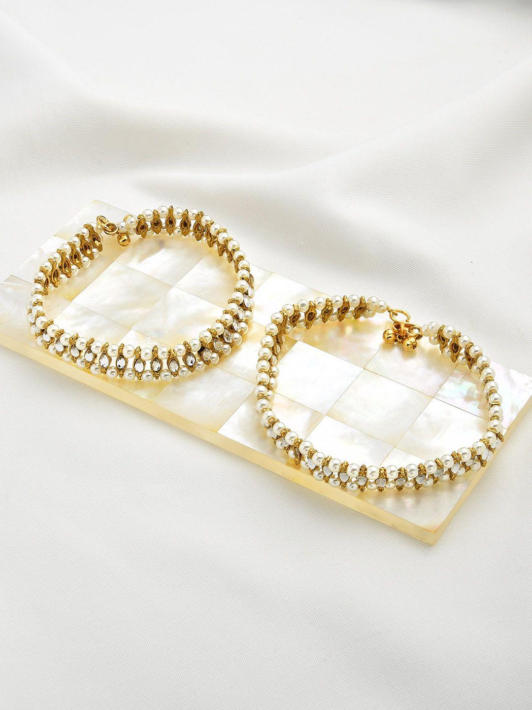 zaveri pearls women set of 2 gold-plated & white kundan stones & pearls studded anklets