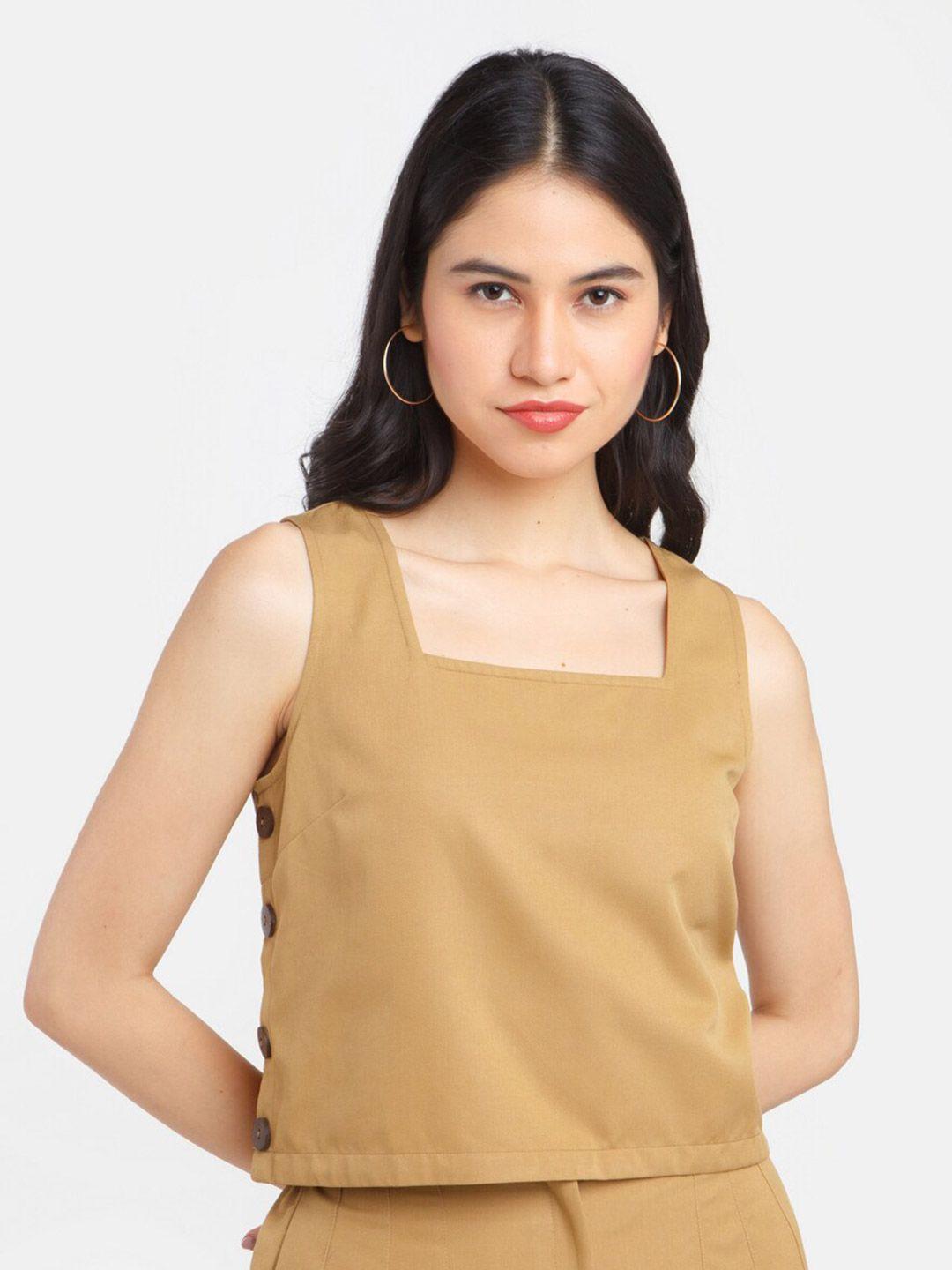 zink london brown solid crop top