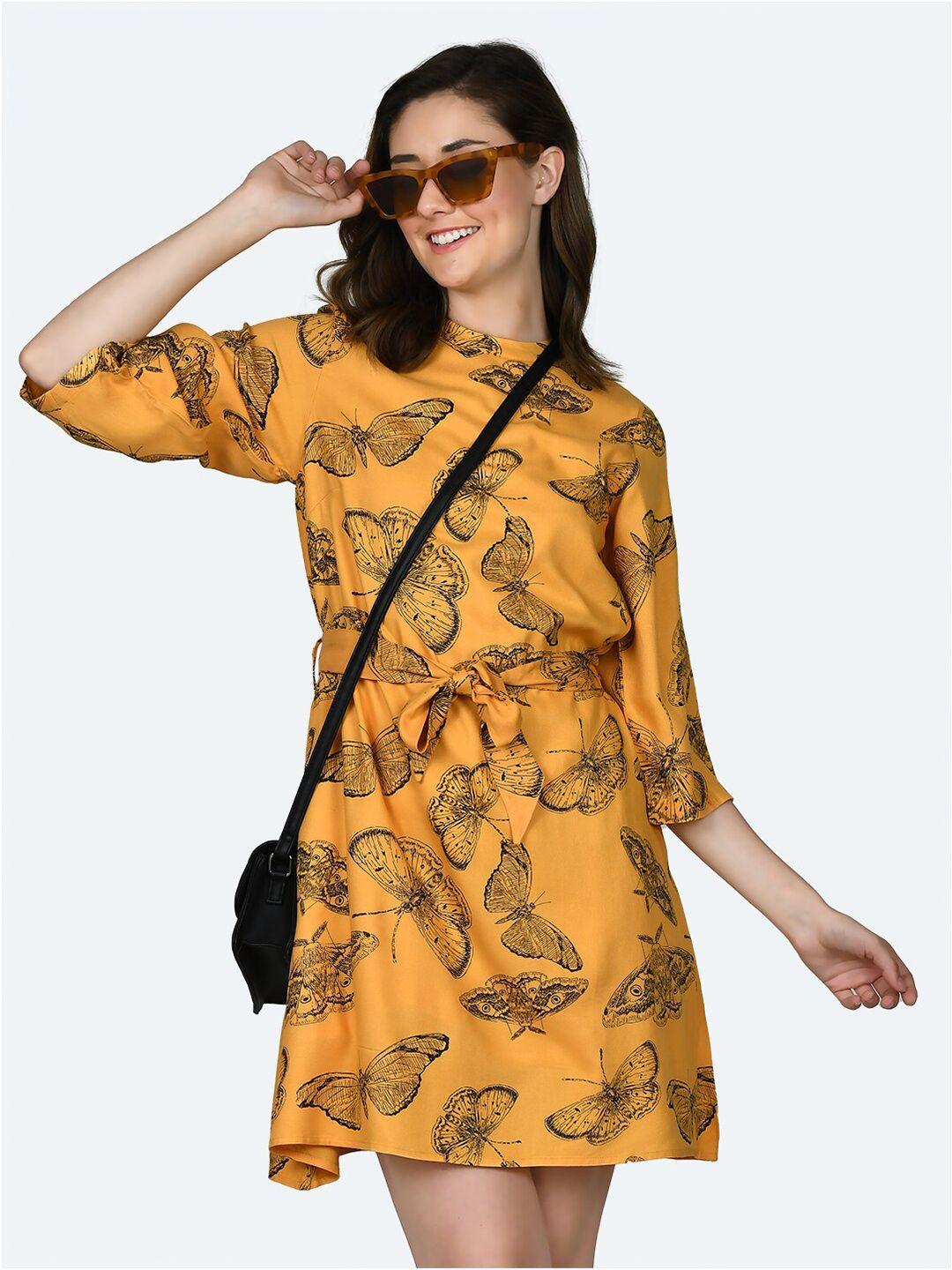 zink london round neck conversational printed dress with belt