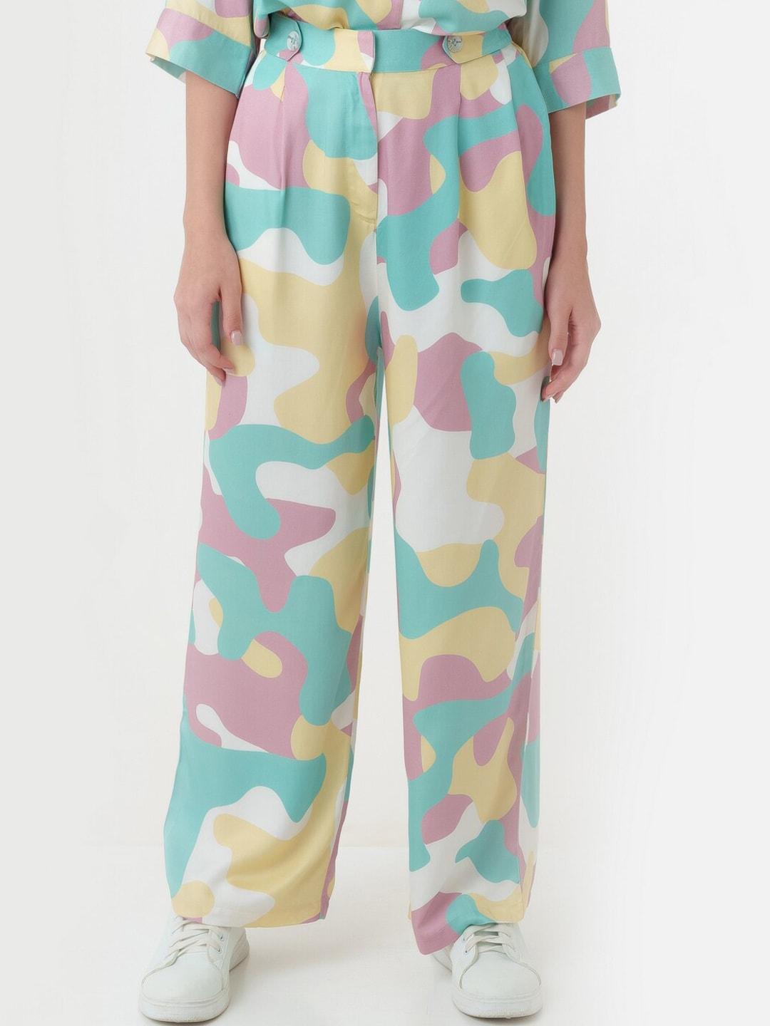 zink london women abstract printed high-rise regular trousers