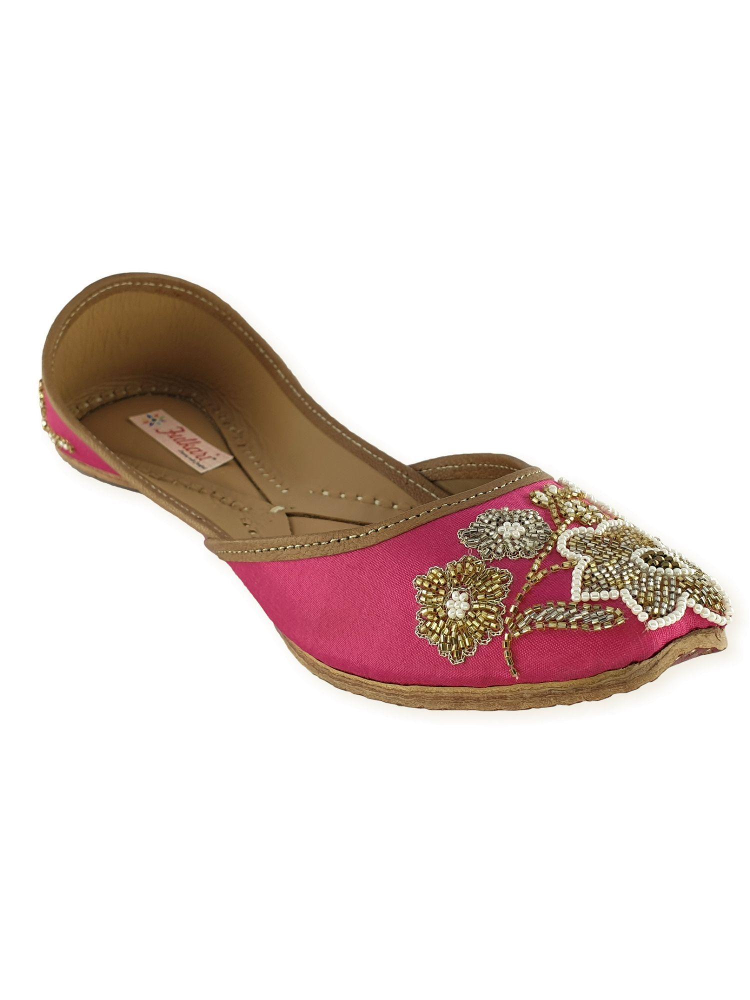 zinnia rani gold leather juttis