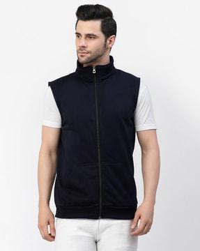 zip-front gillet with insert pockets