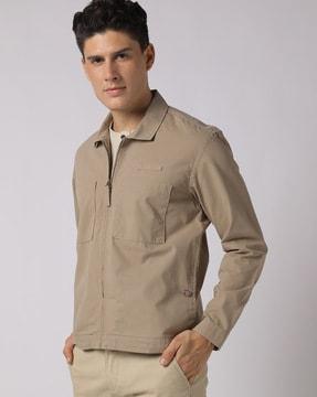 zip-front shirt with cutaway collar
