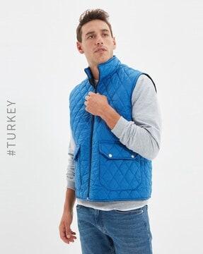 zip-front high-neck gillet with flap pockets