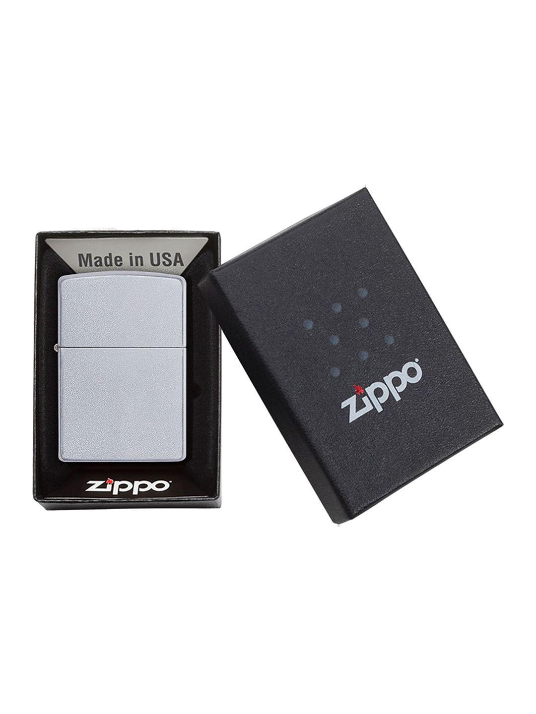 zippo unisex silver-toned classic satin chrome pocket lighter