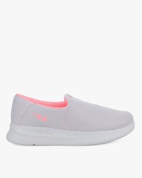 zoe plus textured flat heel sports shoes