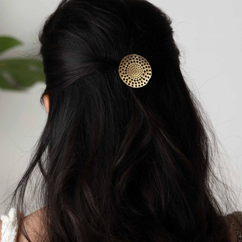 zohra handcrafted & gold plated kaia hair clip