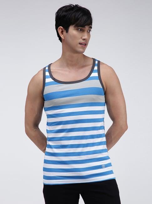 zoiro white & blue regular fit striped vest