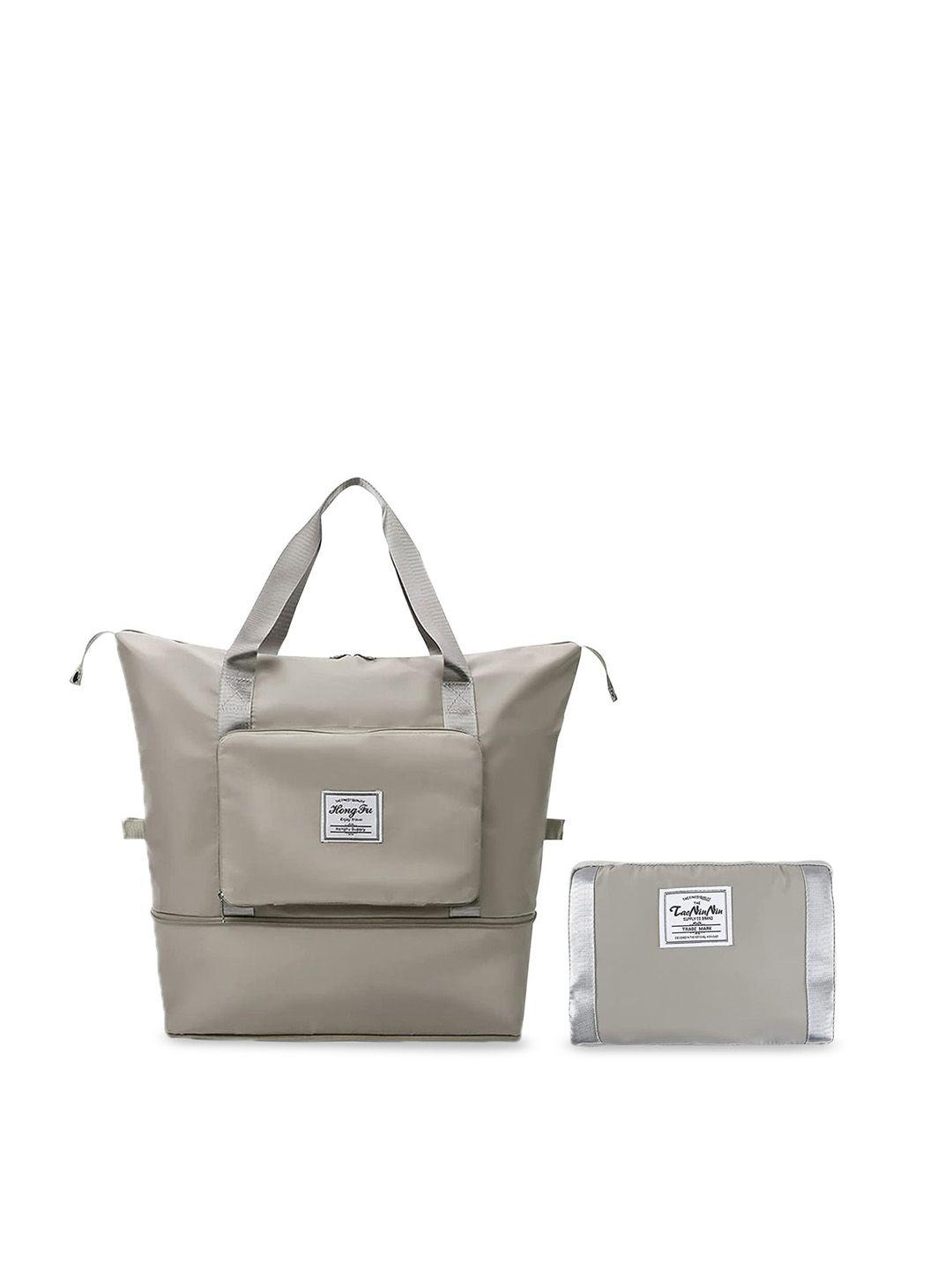 zuru bunch lightweight waterproof structured foldable duffle bag