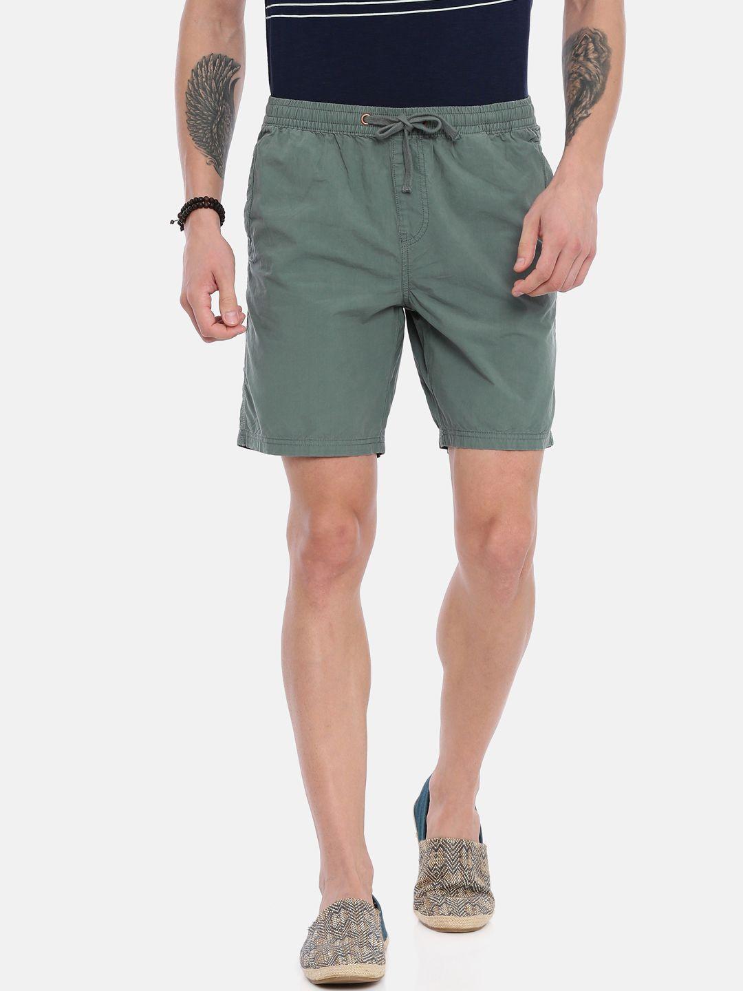 breakbounce-men-green-solid-slim-fit-regular-shorts