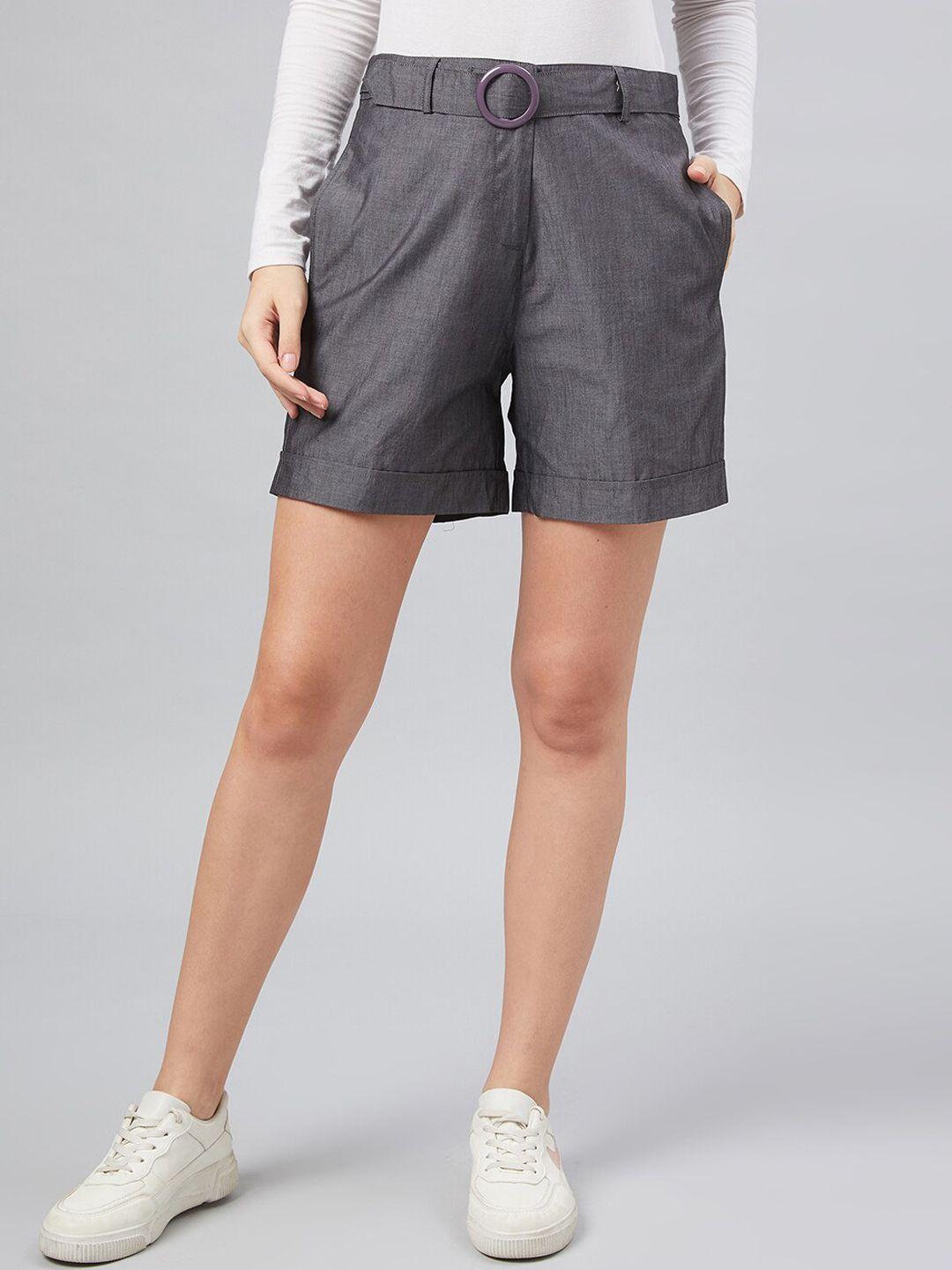 carlton-london-women-grey-solid-regular-fit-regular-shorts