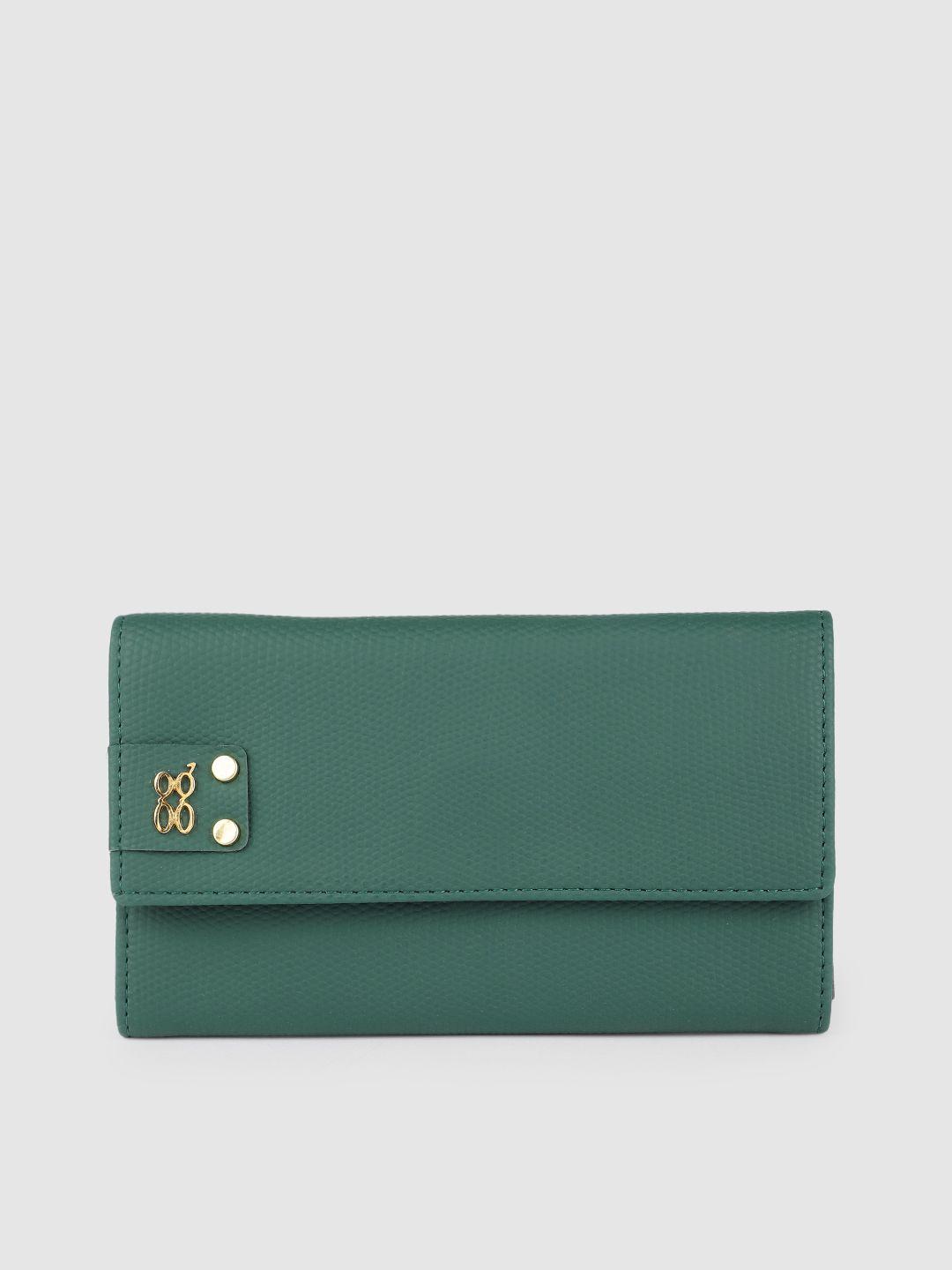 baggit-women-green-animal-textured-lwxe-obscure-e-floater-three-fold-wallet
