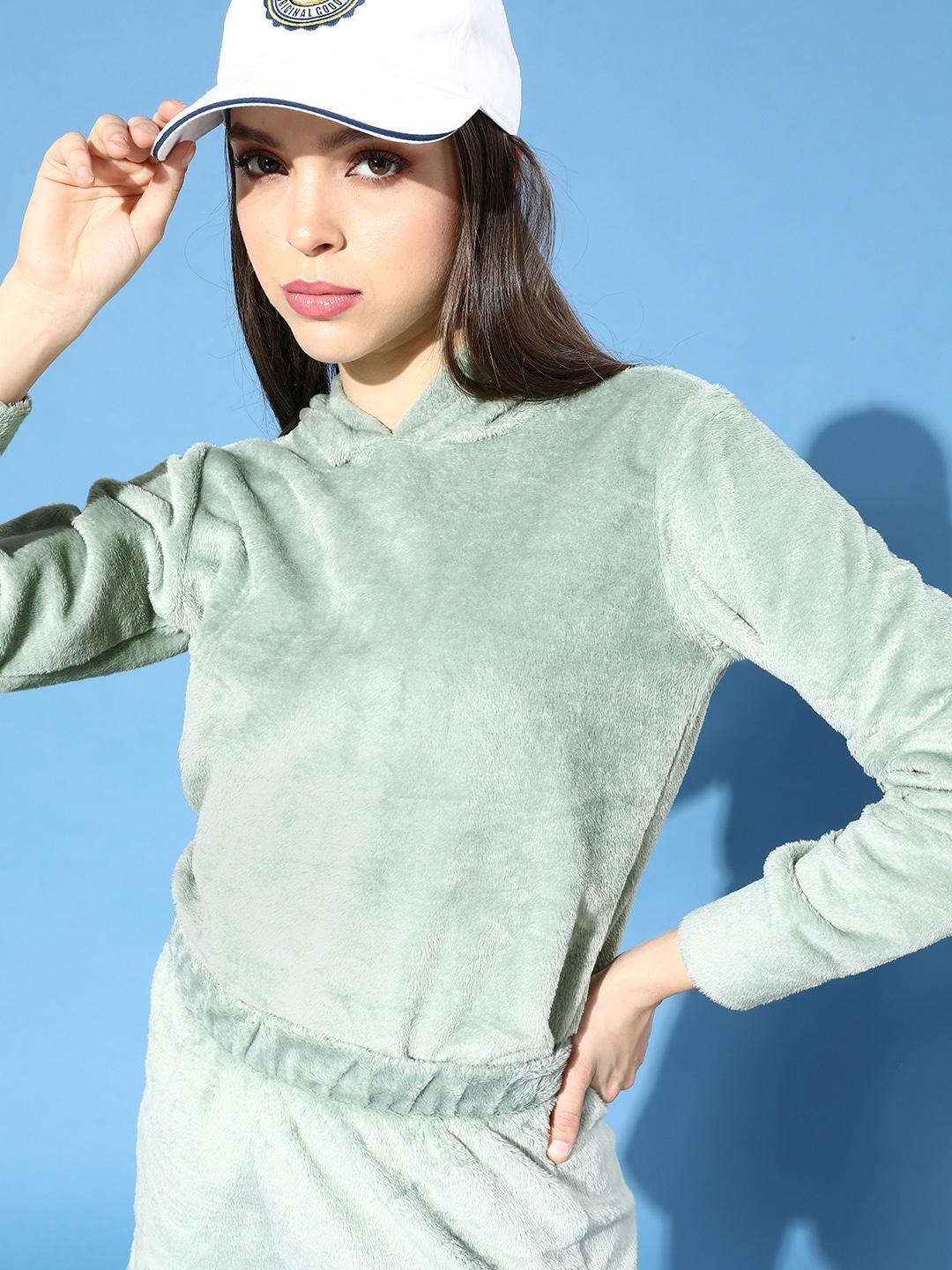tokyo-talkies-women-gorgeous-green-solid-velvet-sweatshirt
