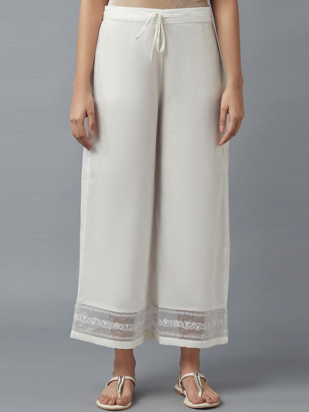 w-women-white-solid-regular-fit-parallel-cropped-trousers